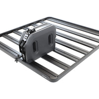 Pro Water Tank With Mounting System / 20L - by Front Runner