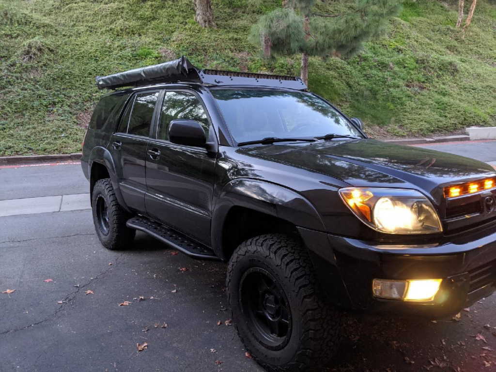 2003-2009 TOYOTA 4RUNNER STEP EDITION BOLT ON ROCK SLIDERS BY CALI RAISED LED