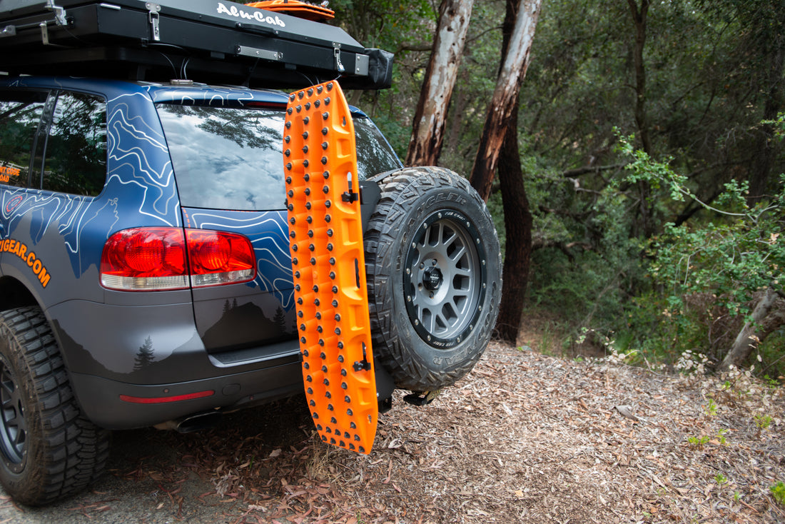 Video: Overlanding External Fuel, Water, and Gear Storage - Giant Loop